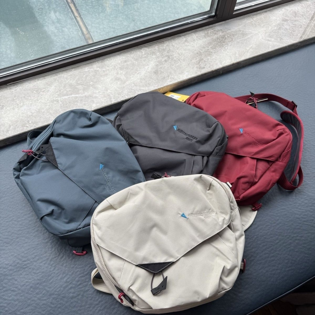 8L Outdoor Messenger Bag Large - Cycling Commute ulasan dan harga